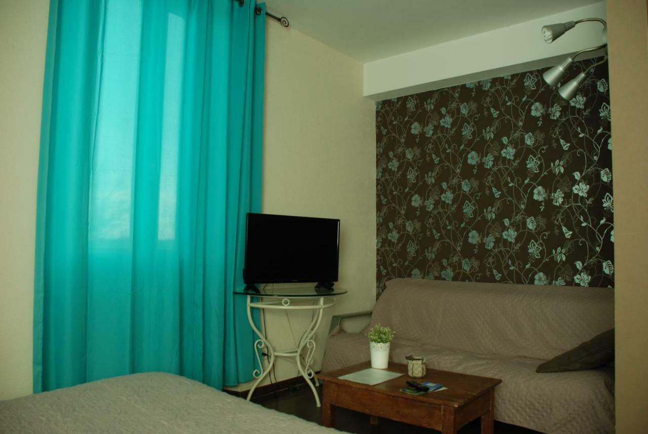 La Gare Aux Anes Hotel Combe-Redonde Ngoại thất bức ảnh